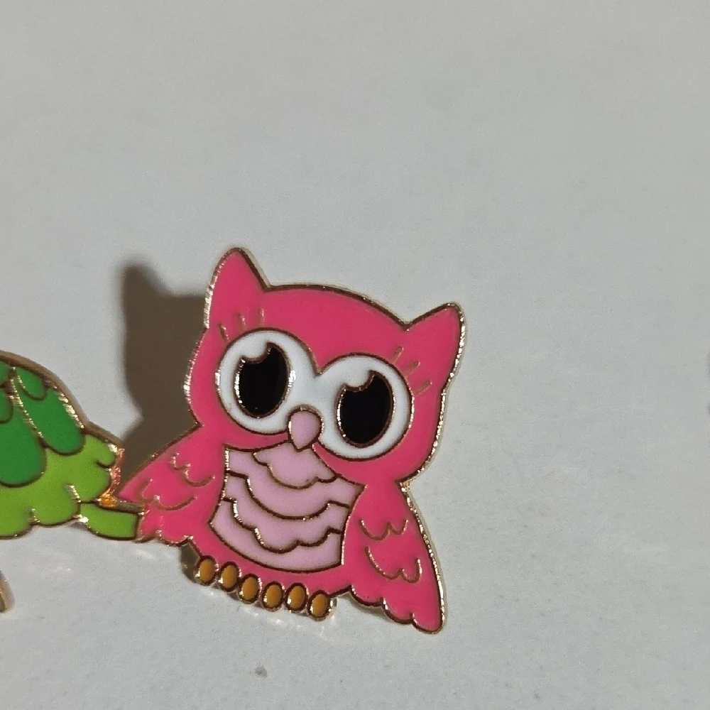 Animal Enamel Pin Collection - Picture 4 of 8